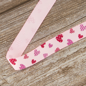 Лента репсовая на картонной мини-катушке "Сердечки". Арт VR20.142