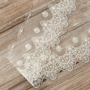 Кружево-вышивка на тюле, 60 мм. Арт 42246/00