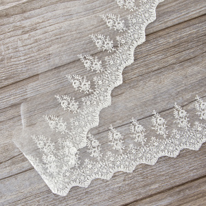 Вышивка на тюле, 91 мм, цвет белый. Арт I661/01