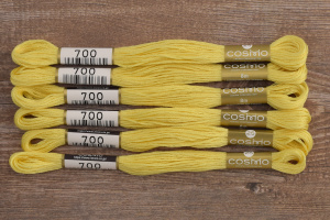 Мулине COSMO однотонный цвет  700       . Арт 25-6/700       