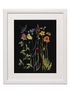 Набор для вышивания "Полевые цветы", канва Aida (черная) 16 ct. Арт 577.05