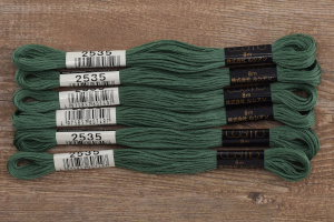 Мулине COSMO однотонный цвет  2535      . Арт 25-6/2535      