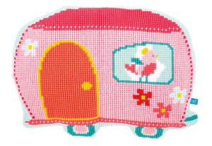 Набор для вышивания подушки  "Домик- прицеп". Арт PN-0154489