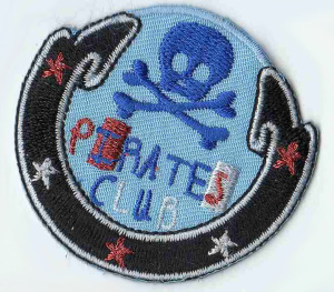 Термоаппликация HKM "Эмблема пиратский клуб круглая". Арт 33649/1SB