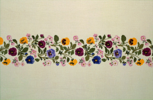 Набор для вышивания скатерти "Анютины глазки". Арт 12-4293