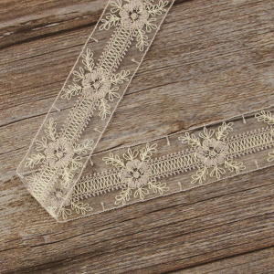 Вышивка на тюле, 40 мм, цвет розовый. Арт I662/F3