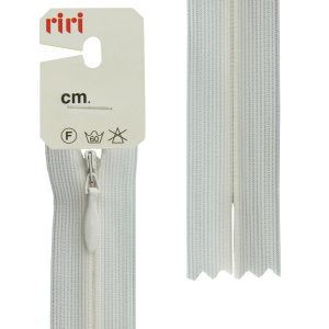 Молния потайная неразъемная, Т3, 22 см, цвет 2111, бело-бежевый светлый. Арт 6010917/22/2111         