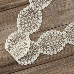 Вышивка на тюле, 7 мм, цвет белый. Арт I753/00