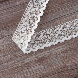 Мерсеризованное хлопковое кружево, 30 мм, цвет белый. Арт 2021/01