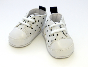 Кеды для кукол из ткани в горошек. Арт 25265