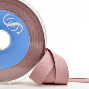 Косая бейка хлопок, 20 мм, 25 м, цвет 36, цвет  клубничный мусс. Арт 6600-20мм-36