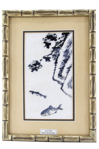 Вышитая картина "Цветок, скалы и две рыбы". Арт Модель 03.018.04