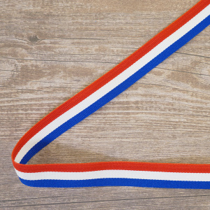 Лента с рисунком на картонной мини-катушке "Триколор". Арт VR15.004