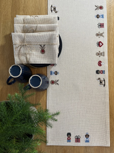 Набор для вышивания дорожки "Пряничные сюжеты". Арт 2030-3