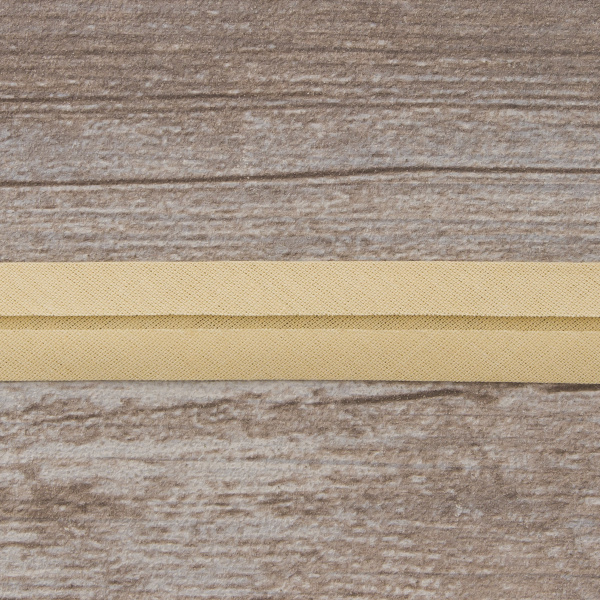 Косая бейка хлопок/полиэстер 20 мм, 25 м, цвет 133, крем-брюле. Арт 6120-20мм-133           