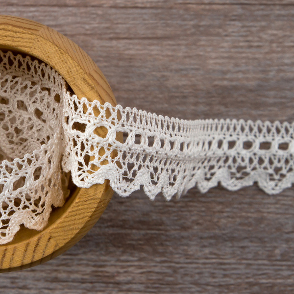 Кружево мерсеризованное эластичное, 25 мм, цвет белый. Арт E003/01                 
