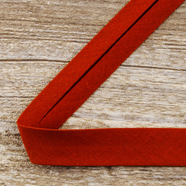 Косая бейка хлопок/полиэстер 20 мм, 25 м, цвет 38, бронзовый темный. Арт 6120-20мм-38            