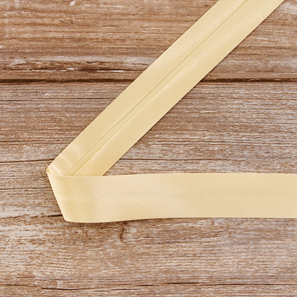 Косая бейка атласная 30 мм, 25 м, цвет 63, бежевый. Арт 6260-30мм-63            