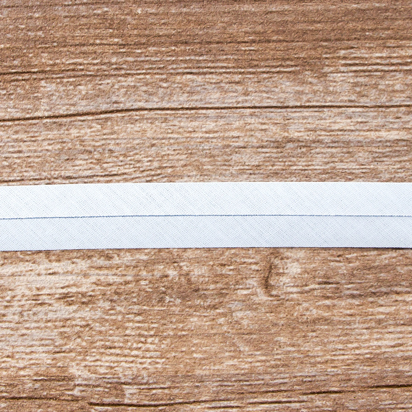 Косая бейка хлопок/полиэстер 20 мм, 25 м, цвет 04, светло-голубой. Арт 6120-20мм-04            