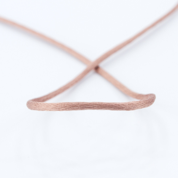 Шнур атласный SAFISA 2 мм, 25 м, цвет 64, молочный шоколад. Арт 462-64                  