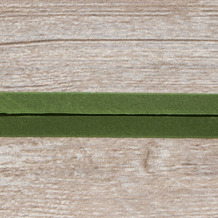 Косая бейка атласная 20 мм, 25 м, цвет 26, хаки темный. Арт 6260-20мм-26            