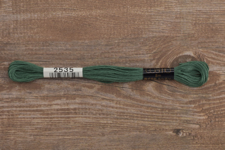 Мулине COSMO однотонный цвет  2535      . Арт 25-6/2535      