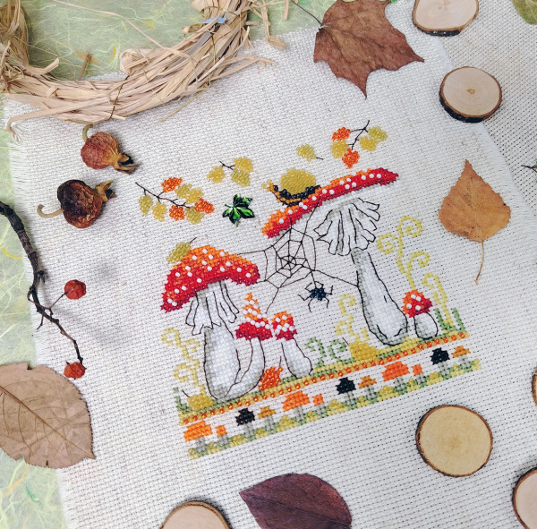 Набор для вышивания "Красные мухоморы". Арт 13.003.51