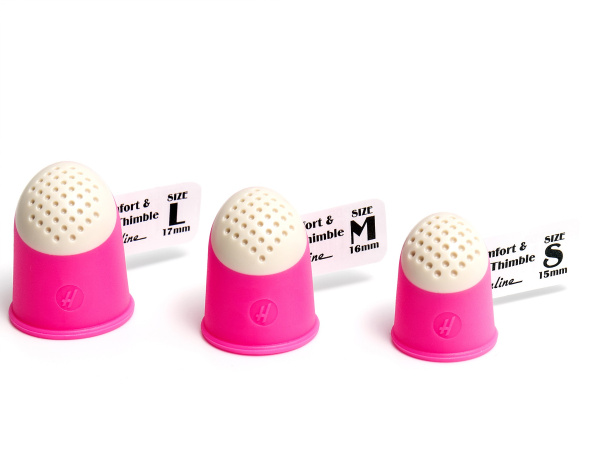 Пластиковые наперстки, 3 размера, 30 шт. в прикассом стенде. Арт 226P.DB