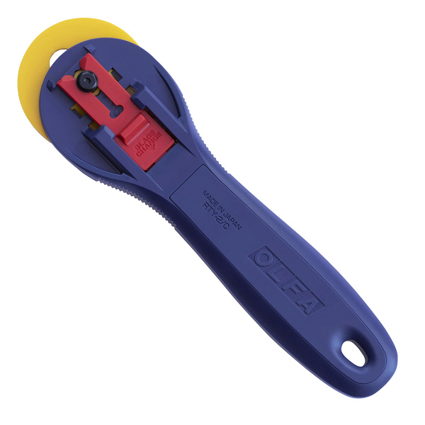 Дисковый нож с удобным хватом, диаметр 45 мм, темно-синий. Арт RTY-2C/NBL