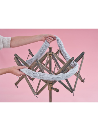 Зонт для перемотки пряжи addiUmbrella, с креплением, буковое дерево. Арт 531-2/000