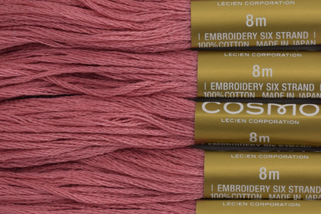 Мулине COSMO однотонный цвет  813       . Арт 25-6/813       