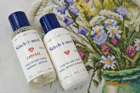 Средство "Stitch-i-nesS" для стирки канвы, мулине, вышивки, 100 мл. Арт 006100