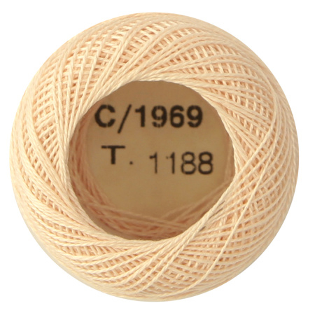 Мулине "Finca Perle"(Жемчужное"), №16,однотонный цвет 1969. Арт 00008/16/1969           