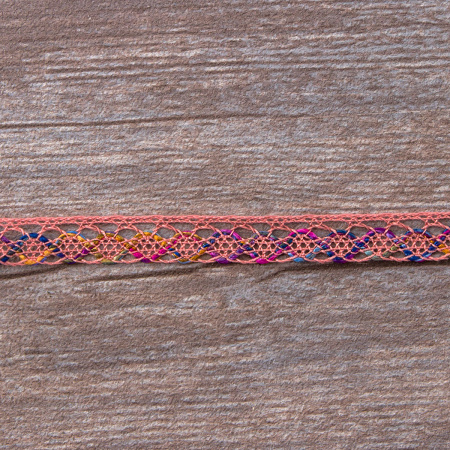 Мерсеризованное хлопковое кружево, 13 мм, цвет пыльно-розовый с сиренево-желтым. Арт 3155/A3
