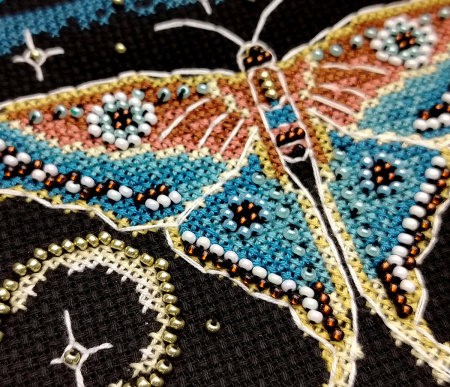 Набор для вышивания  "Сумеречный мотылек". Арт 13.003.64