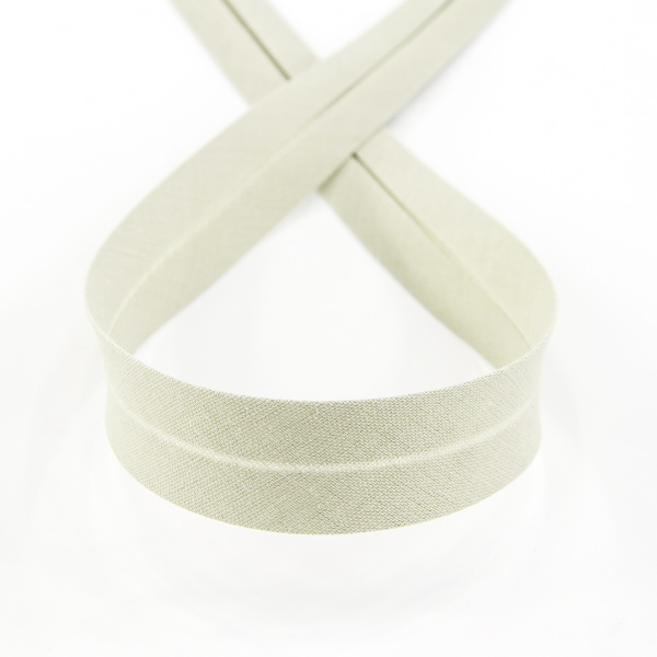 Косая бейка хлопок/полиэстер 20 мм, 25 м, цвет 66, серо-зеленый светлый. Арт 6120-20мм-66            