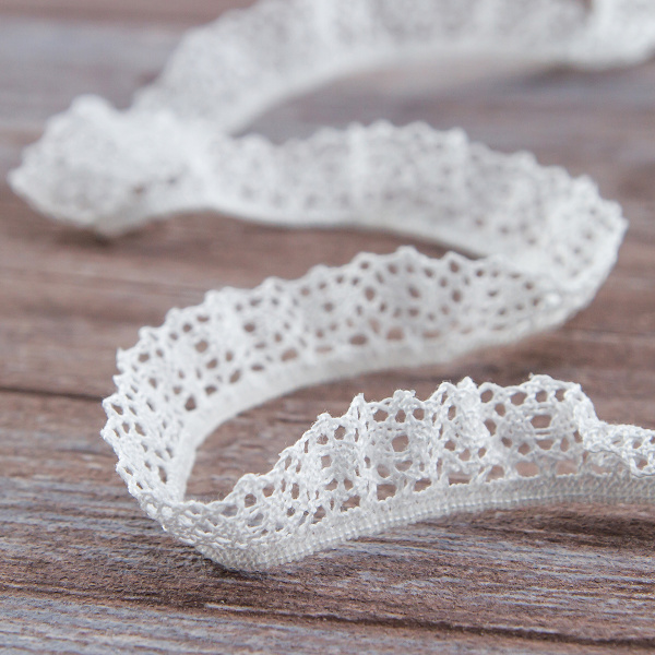 Кружево мерсеризованное эластичное, 13 мм, цвет белый. Арт E041/01                 