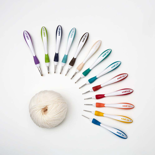 Крючок, вязальный с эргономичной пластиковой ручкой addiSwing №6, 16 см. Арт 140-7/6-16