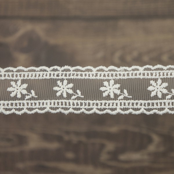 Кружево-вышивка на тюле, 30 мм, цвет молочный, 100% полиэстер, 4,5 м. Арт T-3006.112