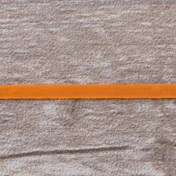 Лента для вышивания SAFISA на блистере, 4 мм, 5 м, цвет 61, ярко-оранжевый. Арт P111-4мм-61             