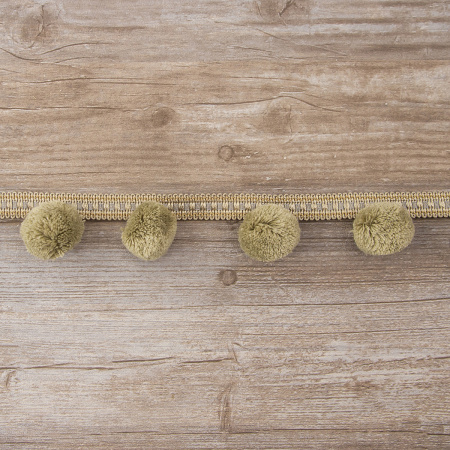 Тесьма с помпонами PASSAN цвет льняной. Арт PT - 500-col.PE - 82