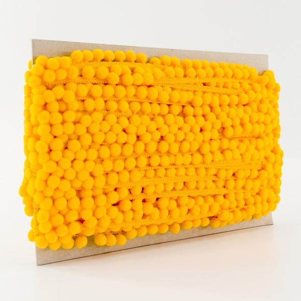 Тесьма с помпонами, диаметр 10 мм, цвет ярко-желтый. Арт PA-18-col.104