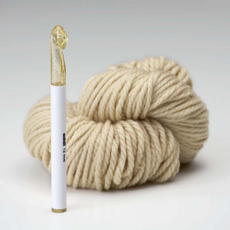 Крючок, вязальный, пластик addiChampagner №20, 23 см. Арт 445-7/20-23