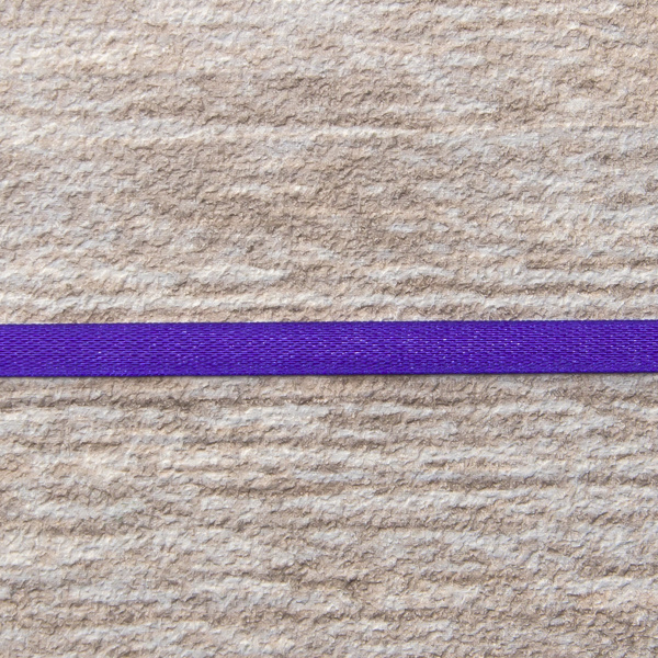 Лента для вышивания SAFISA на блистере, 4 мм, 5 м, цвет 57, фиолетовый темный. Арт P111-4мм-57             