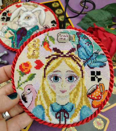 Набор для создания пинкипов "Зазеркальная история". Арт 21.002.35