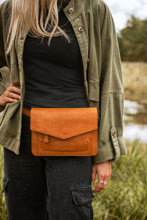 Поясная  сумка "Cheri" Black. Арт QB-4449R1/Black