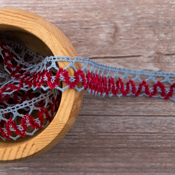 Мерсеризованное хлопковое кружево, 17 мм, цвет голубой с бордовым. Арт 1862/CG