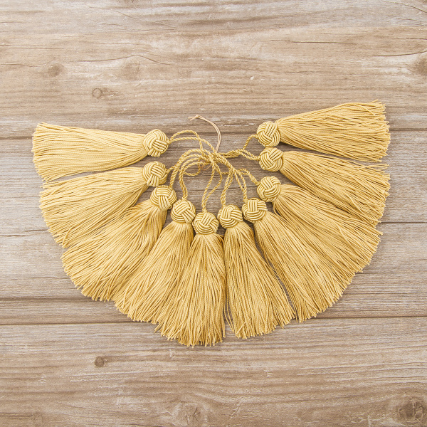 Кисть декоративная на шнуре, длина 120 мм, цвет песочный. Арт KY - 07-col.PE - 3