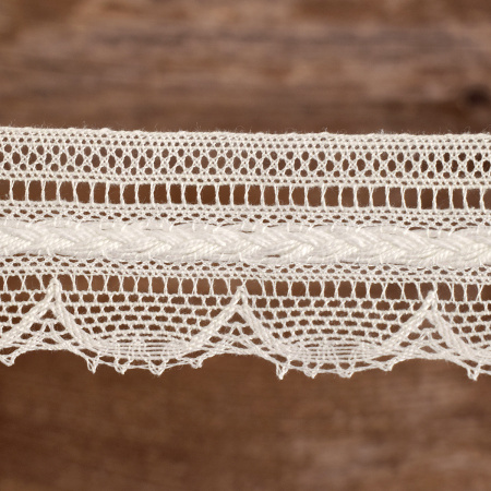 Мерсеризованное хлопковое кружево, 32 мм, цвет белый. Арт 2177/01