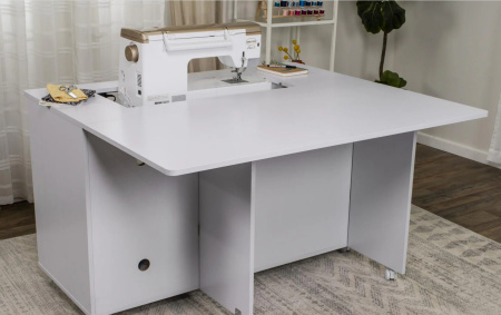 Стол раскладной EMBROIDERY CENTER с увеличенной платформой для вышивальных машин. Арт KLA.EC-W001